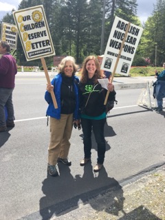 Nikki and Dee at Ground Zero