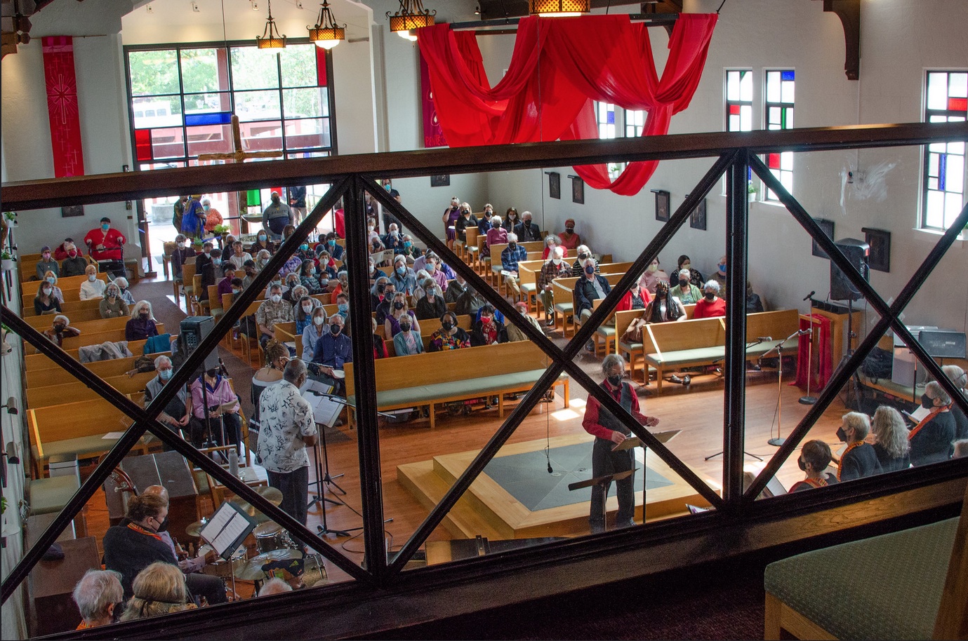 Audience, photo by Dan Cisce