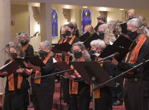 Seattle Peace Chorus singers, photo by John Slater
